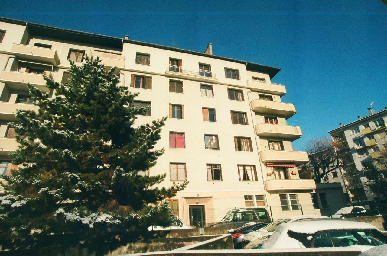 Hello Lägenhet Annecy Exteriör bild